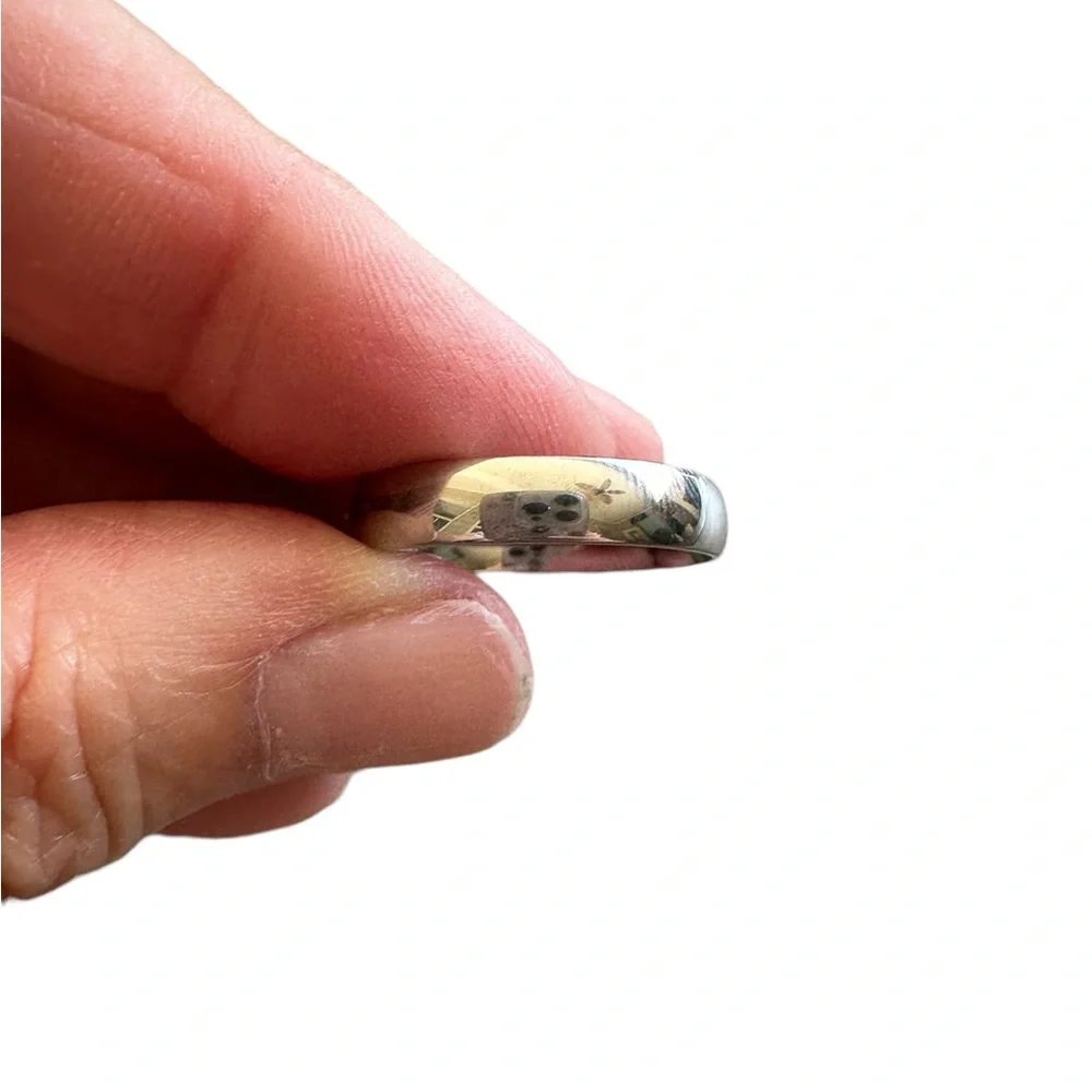 Unisex Silver Band Ring